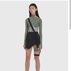 Hyein seo black garter skirt size 2